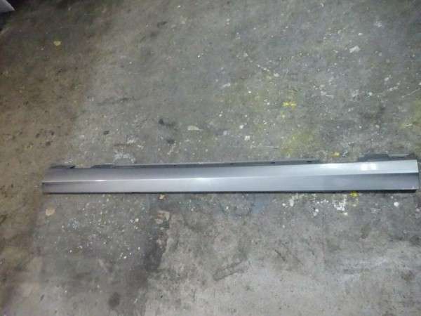 Mercedes C-Klasse W204 Schweller Seitenschweller links 2046900340