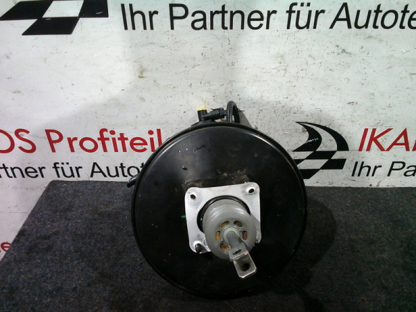 Dacia Duster Bremskraftverstärker 472102876