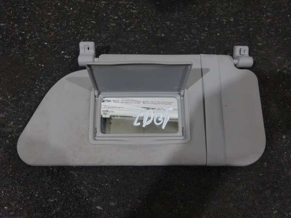 Peugeot 1007 Sonnenblende Blende Beifahrerseite vorne rechts 