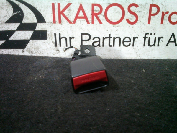 BMW 1er F20 F21Gurtschloss Untergurt Gurt Hinten Links 7266352