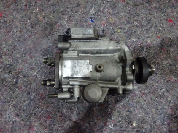 Ford Mondeo lll MK3 2,0D Einspritzpumpe Hochdruckpumpe 0470504021