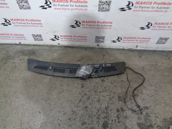 Mercedes B-Klasse W245 Abdeckung Lüftungsgitter A1698300318 R u L 