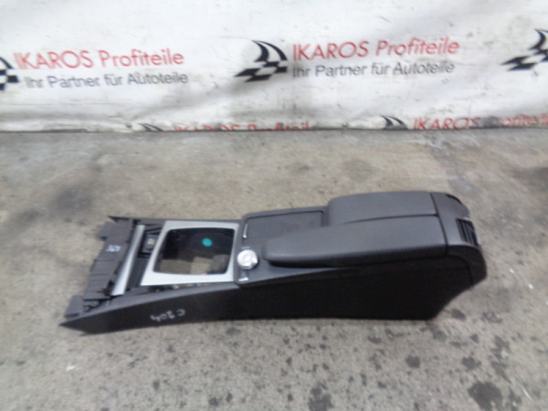 Skoda Fabia 2 II Armlehne Mittelkonsole Mittelarmlehne Lüftungsgitter 5J0864273