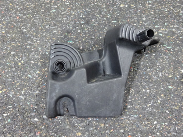 Mercedes SLK R172 Hutablagehalterung links Halter Träger A1729610114