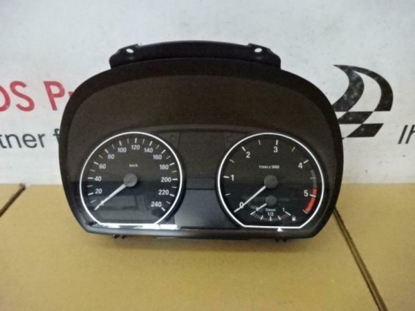 BMW 1er E87 E81 Tachometer 1024952-76 Tacho Diesel