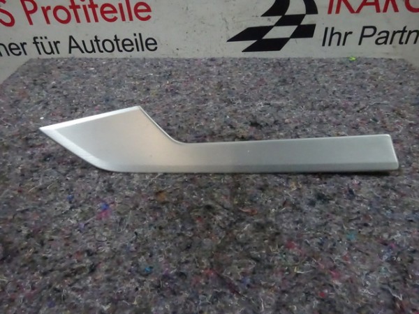 Audi A4 8W Abdeckung Leiste Blende Türe hinten links 8W0867419