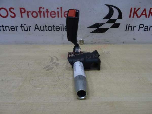 Mercedes C-Klasse W203 Gurtstraffer Gurt Rücksitzbank A2038600769