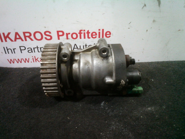 Renault Kangoo 1,5 DCI Einspritzpumpe Hochdruckpumpe R9042A042A