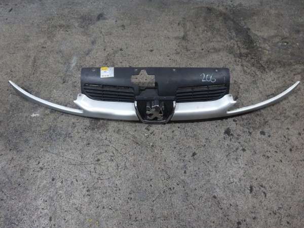 Peugeot 206 Kühlergrill Grill Frontgrill Frontmaske Silber 2 