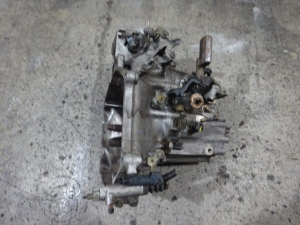  Honda Jazz 1,4 l Getriebe Schaltgetriebe 5 Gang