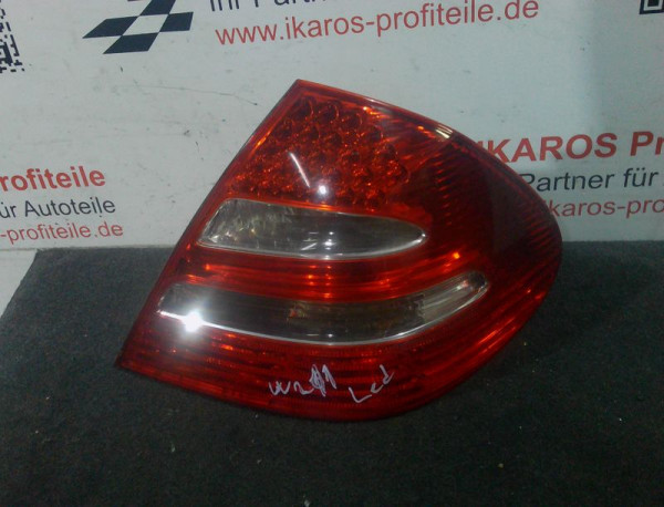 Mercedes E-Klasse W211 Rückleuchte Rücklicht LED hinten rechts A2118200664 Limo