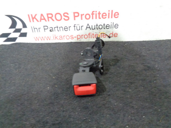 VW Passat 3G Gurtschloss Gurtstraffer hinten rechts 3V0857740A