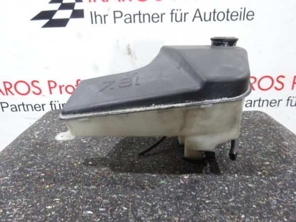 BMW X5 Wischwasserbehälter Scheibenwischwasserbehälter 61678252738