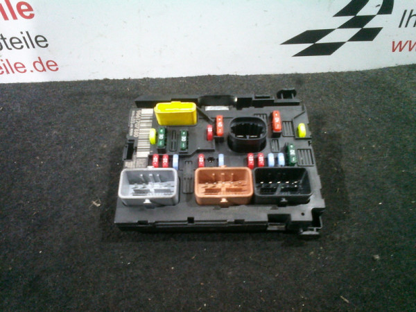 Peugeot 1007 Steuergerät Sicherungskasten SAM-Modul 9661707880