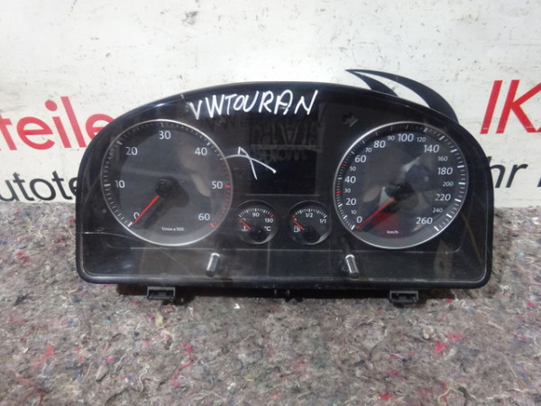 VW Touran TDI Tacho Kombiinstrument Tachometer V3350110