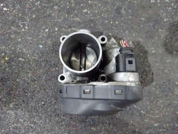 VW Audi Seat Skoda Drosselklappe Klappe 036133062B