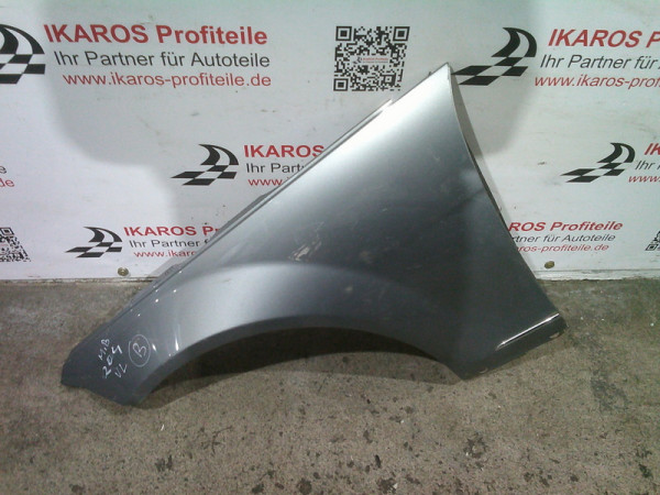 Mercedes C-Klasse W204 Kotflügel Links grau Fahrerseite