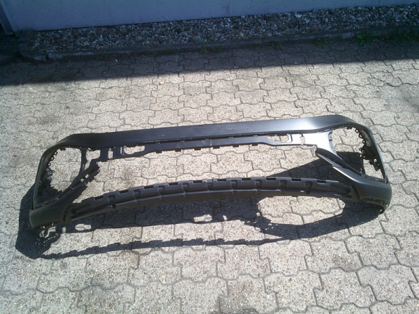 VW T-Roc R-Line 2GA807217 2GA807221 Stoßstange vorne mit PDC