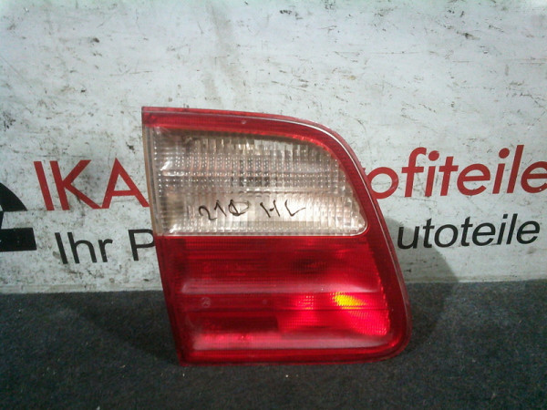 Mercedes Benz E-Klasse W210 Rücklicht Rückleuchte Kofferraumdeckel links Fahrerseite