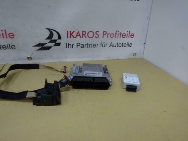 BMW 1er E87 E81 3er E90 Motorsteuergerät 7811702 N47 Steuergerät