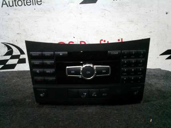 Mercedes E-Klasse W212 Radio Autoradio A2129001317