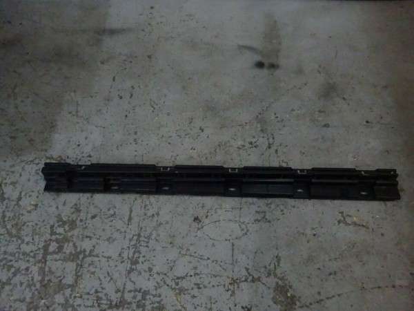 BMW 5er F10 F11 Halter Leiste Schweller vorne links 7184777