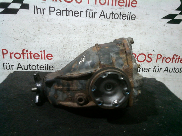 Mercedes C-Klasse W202 210 Differential Differenzial hinten 3,27