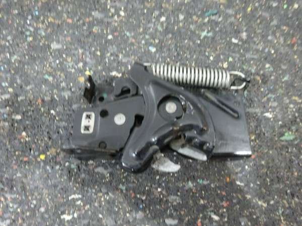 BMW 1er F20 F21 3er F30 F31 Motorhaubenschloss links 7242548