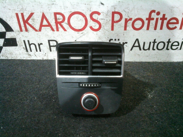 Audi A3 8V Luftdüse Luftdüsenkonsole hinten Armlehne