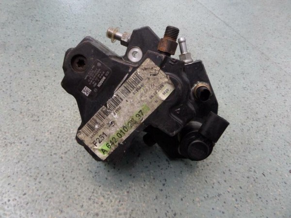 Mercedes E-Klasse W211 ML 164 V6 Diesel OM642 Hochdruckpumpe Pumpe A6420700501