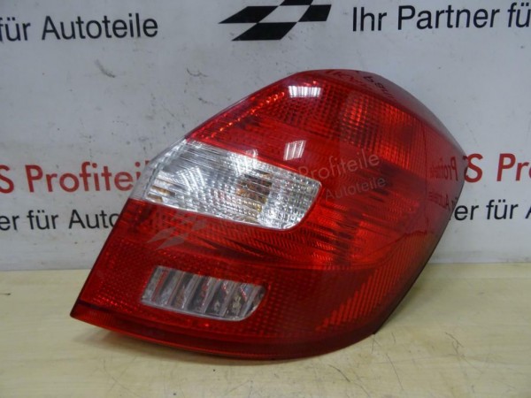 Skoda Fabia 5J Rückleuchte Heckleuchte rechts 5J6945096