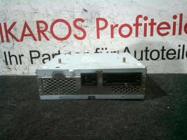 Mercedes E-Klasse W211 Radio AMP Verstärker A2118271642 W219 CLS