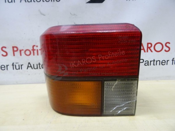 VW T4 7D Bus Rückleuchte Links 70194511 - beschädigt