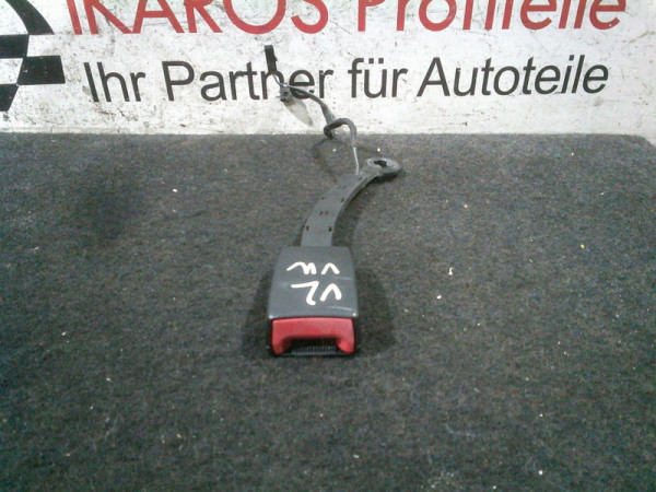 VW Golf 7 Gurtschloß Gurtpeitsche vorne links 5G4857755B