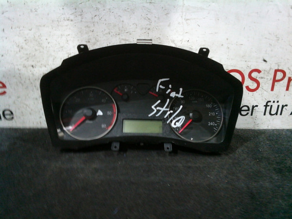 Fiat Stilo 192 Tacho Kombiinstrument Tachometer 3FCF-10849-JC