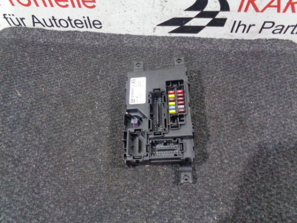 Opel Corsa D Sicherungskasten Sicherheitskasten kasten Sicherug GM13142241
