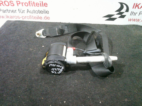 Mercedes Benz 190 W201 Sicherheitsgurt Gurtschloss Gurt Schloss Fahrerseite vorne links A2018607185