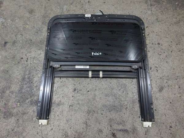 Skoda Fabia l 6Y Schiebedach Glasschiebedach Glasdach 6X0959591