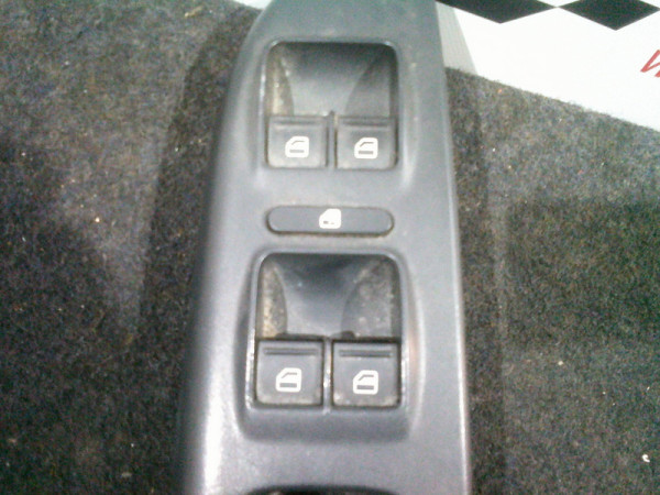 Skoda Oktavia MK2 1Z Fensterheberschalter Fensterheber Fahrerseite links 1Z2867172