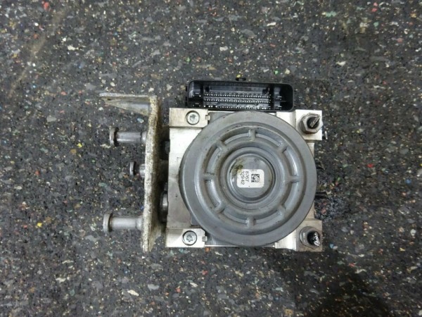 Mercedes C-Klasse W205 ABS Block ABS Steuergerät A2059012800
