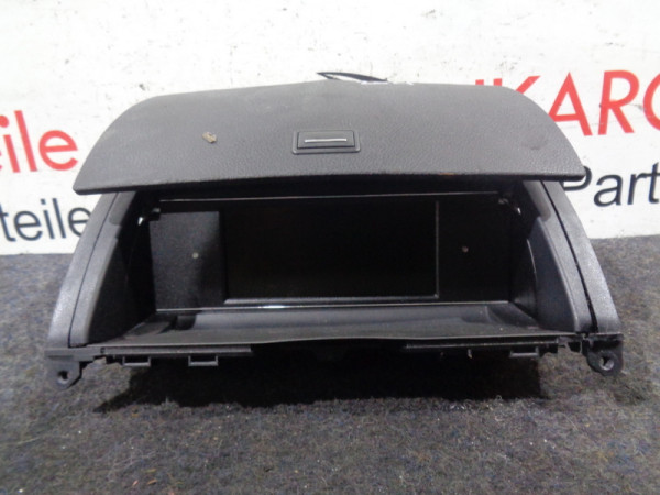 Mercedes C-Klasse W204 Navigationsdisplay Display Monitor A20468012319F45