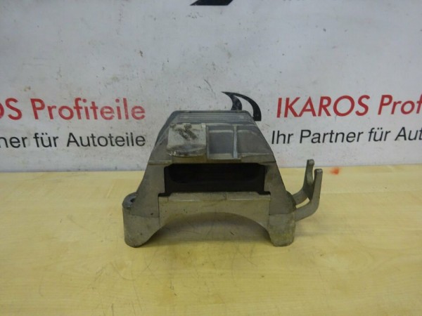 Opel Astra J Motorlager Motorhalter rechts 13248471