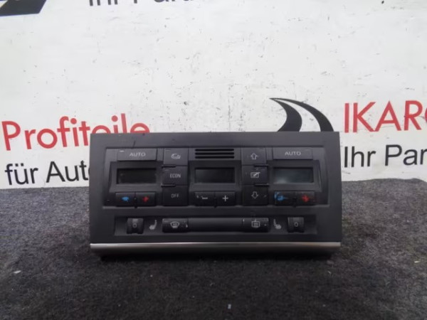 Audi A4 8E Klimabedienteil Bedienteil Klimaautomatik 8E0820043 A