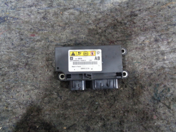 Opel Meriva B Airbagsteuergerät Steuergerät Airbag 13576859