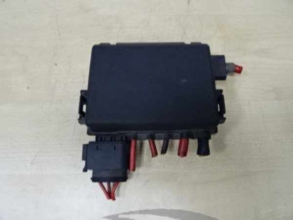 VW Golf 4 Sicherungskasten 1J0937550M Batterie Batteriedose