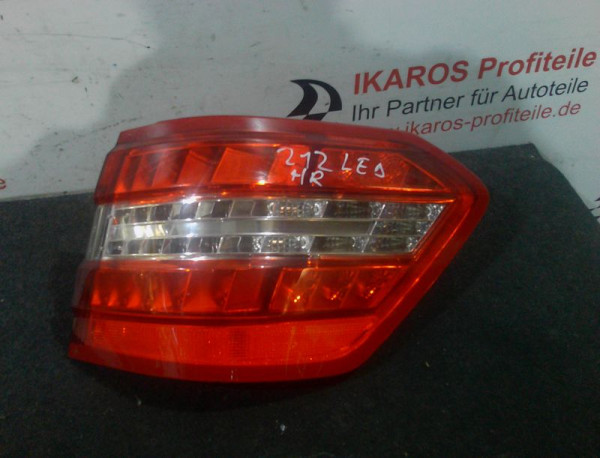 Mercedes E-Klasse W212 Kombi Rückleuchte Rücklicht hinten rechts 2128204064