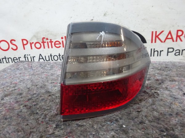 Ford S-MAX WA6 Rücklicht Rückleuchte rechts