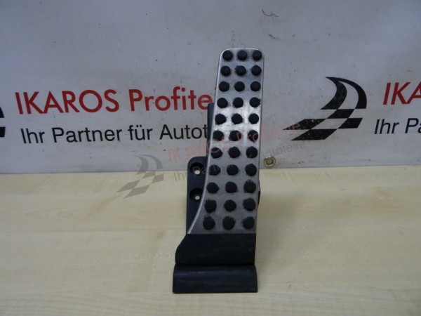 Mercedes GLK X204 Gaspedal Pedal Potentiometer A2043000504