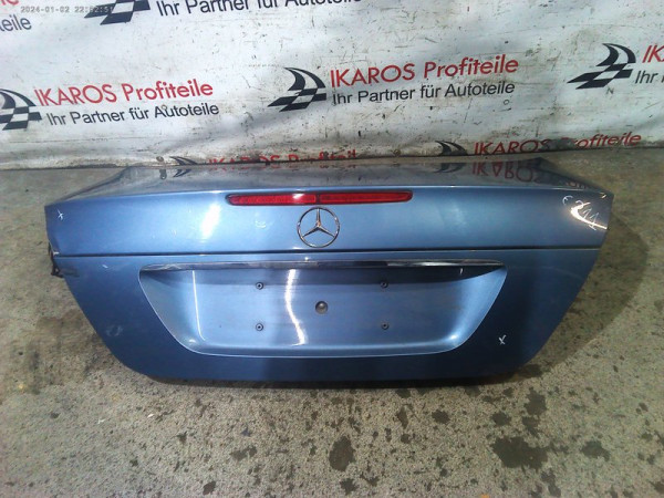 Mercedes E-Klasse 211 Heckklappe Heckdeckel blau