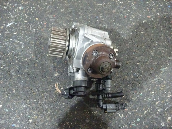 Peugeot Citröen Ford Einspritzpumpe Hochdruckpumpe 9688499680